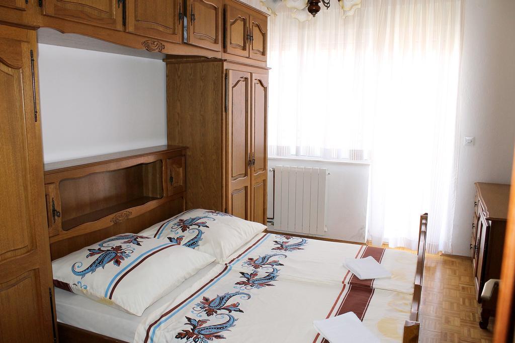 Villa Ferias Trogir Room photo