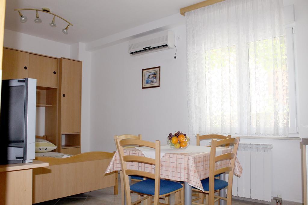Villa Ferias Trogir Room photo